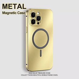 Aluminium Metal Frame Magnetic Case for iPhone 14 13 12 15 Pro Max Plus Magsafe Wireless Charging PC Backboard Cover iPhone Case