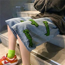 Summer Embroidery Letter Denim Shorts for Men Harajuku Casual Baggy Short Jeans Y2k Retro Oversized Wide Leg Knee Lenght Pants 240311