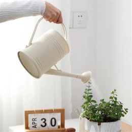 Cans 2L Watering Can Large Capacity Flower Plant Sprinkler Home Kettle Irrigation Tool Long Mouth Potted Sprinkler Garden Spray