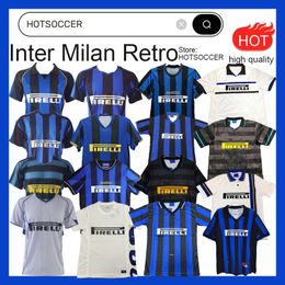 Inters Milans Retro Soccer Jerseys Ronaldo Crespo Adriano 97 98 99 00 03 04 07 08 09 2010 2011 Finały Milito Sneijder J.Zanetti Vintage Men Kids Classic Football Shirt
