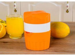 Orange Juicer Squeezer Plastic Hand Manual Orange Lemon Juice Fruits Squeezer Citrus Juicer Fruit Reamers Fruit Vegetable Tools 301846026