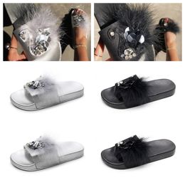 2024 New Slippers sandal platform Raffia Slipper Designer woman men Summer Flat heel Casual Flip flop outdoors pool Sliders beach Shoe GAI