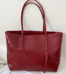 202313 luxurys designers Tassel4Handb1aghoulder Bags1Fashion Bags
