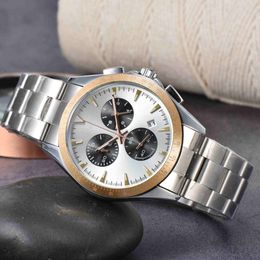 Luxury men's brand watch, six pin all hands are working stainless steel panel metal frame display calendar steel band