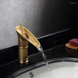 Bathroom Sink Faucets All Copper European Style Basin Faucet Retro Black Waterfall And Cold Accessories