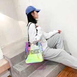 2023 Street Trend Fashion Oneshoulder Womens Bag Laser Transparent Dustproof PVC Shopping Beach Holiday Girls 240307