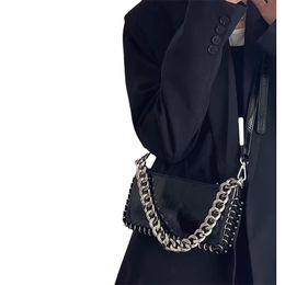 HBP Black Chain Bag Woman Bright Face Spice Small Square Bag Fashion All-matching Shoulder Bag with High Quality