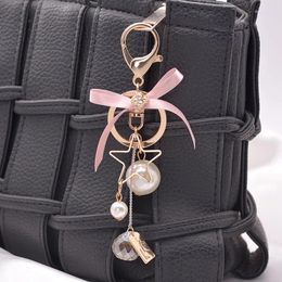 Keychains Fashion Personality Geometric Keyrings Five-Pointed Star Women Bag Charm Car Key Chains Creative Couple Ring