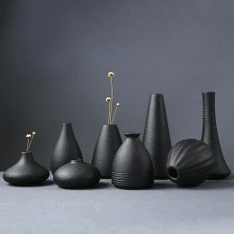 Vases 1PC Simple and modern Black Ceramic Small Vase Home Decoration Crafts Tabletop Ornament Simplicity Japanesestyle Decoration