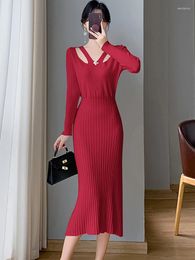 Casual Dresses 2024 Autumn Winter Red Knitted Elegant Sweater Dress Korean Bodycon Chic Hollow V-Neck Sexy Wommen Fashion Sweaters