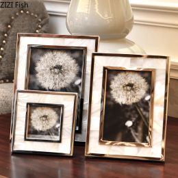 Frame Golden Alloy Photo Frame Natural Shell Material Framed Family Portrait Nightstand Desk Decoration 4/6/7 Inch Picture Frames