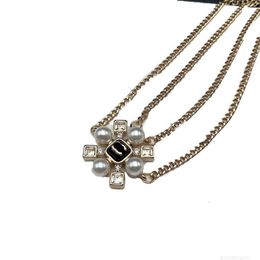 Designer Fashion necklace Choker Designer Love Necklaces Stamp Edition Never Fade Matte Gold Diamond Necklace Leather Chain Copper Original for Women Jewellery cate