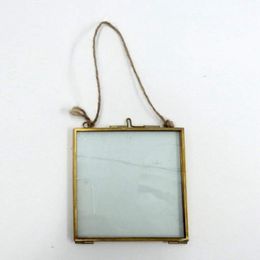 Gift Antique Brass Hanging Picture Glass Po Frame Metal Portrait Vintage Stand Hanging Picture Frames Home Decor Gift290E