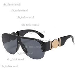 Top Sales Luxury Summer Sunglasses Man Woman Unisex 4391 Sunglasses Men's Black/gold/dark Grey Lenses Shield 48mm with Box
