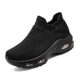Casual Shoes Women's Shoes Casual One Step Men's and Couple Breathable Sports Thick Sole Air Cushion