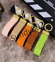 2021 Luxury Keychain High Qualtiy Key Chains Ring Holder Brand Designer L Key Chain Porte Clef Gift Men Women Car Bag Keychains S05457437