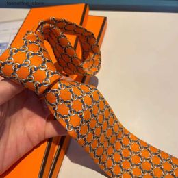 Neck Ties Men Necktie Design Mens Fashion Tie Stripes Pattern Embroidery Luxurys Designers Business Cravate Neckwear L240313