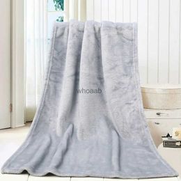 Comforters sets 50*70cm Falai Velvet Soft Breathable Blanket Solid Color For Office Naps Summer Thin Blanket For Air Conditioners And Sofas YQ240313