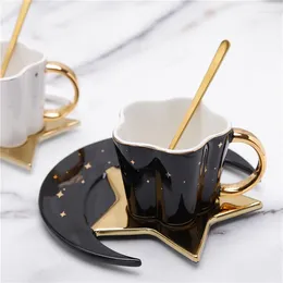 Mugs European Ceramic Mug Living Room Desktop Moon Shape Cup And Saucer Set Dining Light Luxury Flower Tea Cups Home Decoration