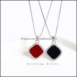 Pendant Necklaces Simple Four Leaf Clover Lucky Chain Necklace Charm Red Black Agate Fashion Luxury Woman Temperament Accessories An Otcch