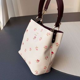 Designer Shoulder Bags Charlie Printed Leather Handbags Women Purse Large Handbag Various Styles Flowers cherry Bucket ly bag