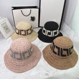 Designer Travel Straw Hat Casual Bucket Hats Fashion Beach Holiday Straw Hat Grass Braid Classic Letter Bucket Hats Summer Trendy Sunhat