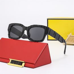 Top Fashion luxurious Sunglasses Men Women Brand Designer Sun Glasses Resin Frame Driving Fishing UV protection Sunnies with Original Box Very nice