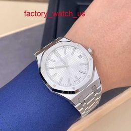 Lastest AP Watch Calendar Watch Royal Oak Series 15510ST Precision Steel White Plate Mens Fashion Leisure Business Sports Watch World Luxury Watch Complete Set