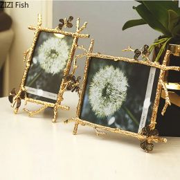 Frame 6/7/10Inch Nordic Vintage Metal Butterfly Photo Frame Family Portrait Nightstand Desktop Square Golden Picture Frames Home Decor