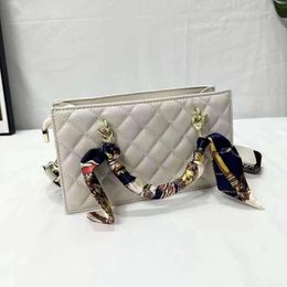 Luxury Stores %80 Designer Shoulder Bags Factory Online Wholesale Retail Dai Fei Bao Xiao Xiang Feng Handbag for Women New Silk Scarf Chain Crossbody Bag Fashion Bag