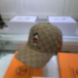 Designer Cap Solid Color Letter Design Fashion Hat Temperament Match Style Ball Caps Men Women Baseball Cap h10