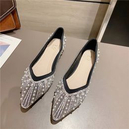 Womens Boat Shoes Fashion Pointed Toe Flats Single Shoes Soft Sole Slip On Womens Flat Rhinestone Wedding Shoes Loafers 240306