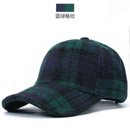 Women and Men Winter Outdoors Warm Felt Peaked Caps Dad Casual Thick Casquette Adult Plaid Wool Baseball Hats 55-62cm 220111256f