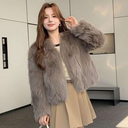 2024 Autumn/Winter New Haining Fox Grass For Women's Youth Fashion Belly Hair Short Fur Integrated Coat 6837