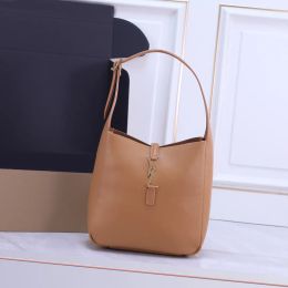 Luxury Fashion Bag 2023 New Middle Ancient Underarm Leather Women's Advanced Shoulder Bag Middle Ages Square Handbag