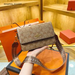 Stylish Handbags From Top Designers Fashionable Small Square Bag Autumn/winter New Style Versatile Womens Shoulder Texture Crossbody