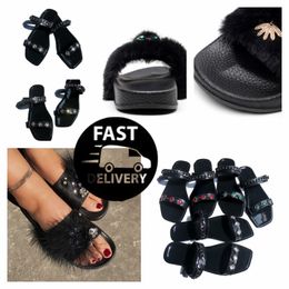 2024 Designer Sandals Women Leather Casual Shoes Roman Sandals Flat Heel Diamond Woven Buckle Slippers GAI summer