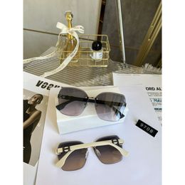 Designer Hemes Sunglasses New Fashion Frameless Mesh Red Plain Tone Sunglasses Uv Visor Sunglasses Female