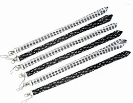 Keychains 20 PCS Black & White Musical Note Keyboard Lanyards Id Badge Holder Keychain Straps For Mobile Phone Wholesale