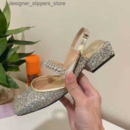 Sandals J family Rhinestone Baotou sandals 2022 new one line square headed womens sandals leisure and versatile rear empty shallow mouth slippers Q240314