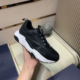 2023 New Sports with Mesh Panel Genuine Leather Breathable Round Head Thick Sole for Men and Women's Fashion Dad Trendy Shoes