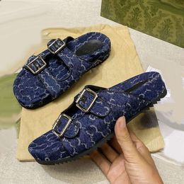 designer sandals casual slippers g slippers for women wearing flat bottomed metal buckle embroidery letters beach belt buckle sandals