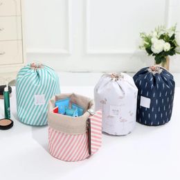 Storage Bags Oxford Cloth Travel Large-capacity Waterproof Dustproof Bag Printing Flower Colour Cylinder Drawstring Mouth Cosmetic