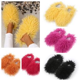 Sandals Hot Selling Fur Slippers Mule Woman Daily Wear Fur Shoes White pink Black browns Metal Casual Flats Shoe Trainer Sneakers GAI soft
