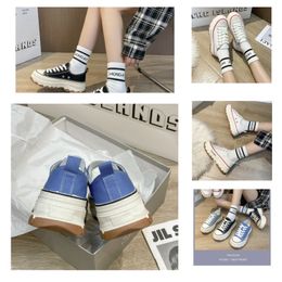 Designer Casual Shoes Sneakers Low Womens Shoes High Quality Tiger Black White Green Stripes Walking Sneakers GAI