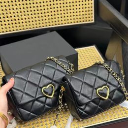 Designer Bags woman Tote Bag Genuine leather bag high-quality fashion heart shaped buckle chain shoulder bag Classic Crossbody Luxurys Handbags Wallet