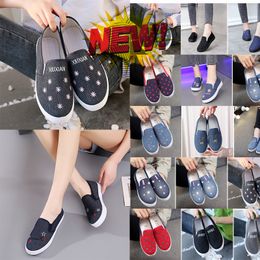Top Designer Wales Platform Casual Shoes Men Women Training Sneakers Suede Low Top Leather Pink Glow White Gum Golf Trainers GAI