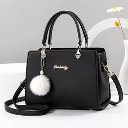 HBP Fashion Simple Handbags Temperament Trend Bag Explosion Large Capacity Solid Color Retro Crossbody Handbags Mother Totes