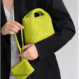 Original Bottegs Venetas Arco Tote Bag Handmade woven hollowed out vegetable basket bun mother bucket for women 2024 new single shoulder crossbody mini chain bag 6X3