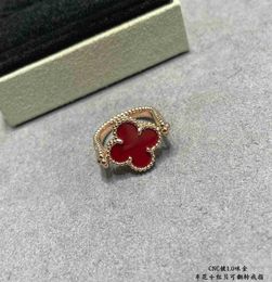 2024 Fashion Jewelry Designer Van Clove Band Rings Vintage Cluster Rings Van Brand Copper with 18k Gold Plated Red Four Leaf Charm Ring for Women with Box Party Gif Stvb